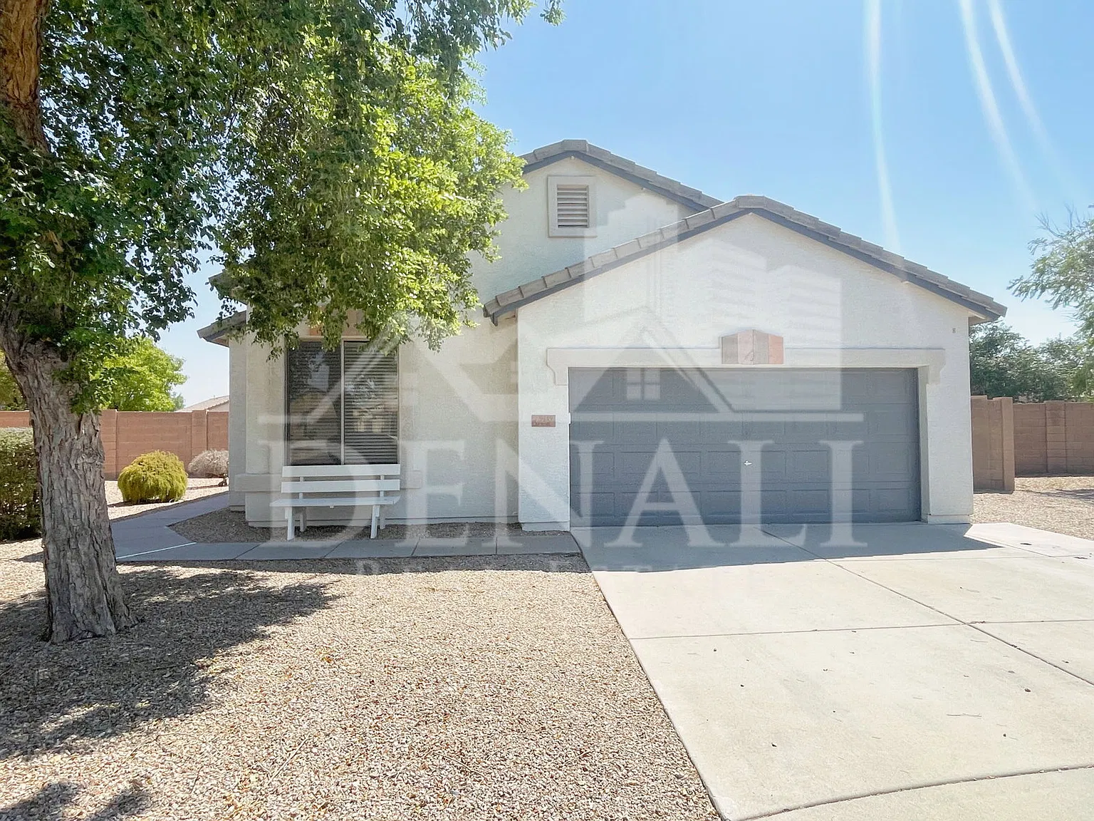 4 bed, 3.0 bath, 1892 sqft, $2,195 — Photo 2