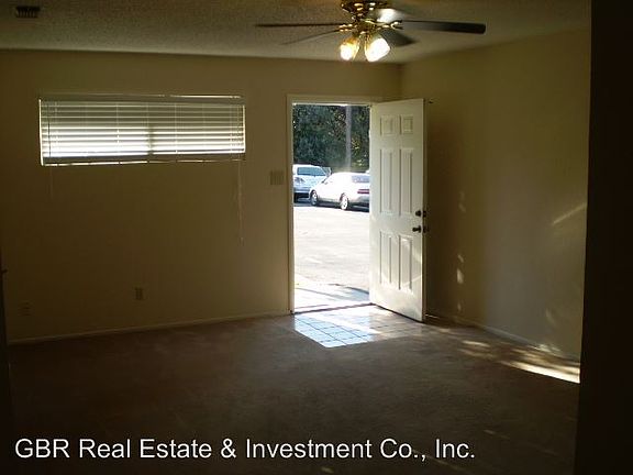3rd image of 1019 Sibley St APT B