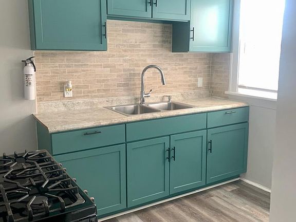 5th image of 112 N 38th St