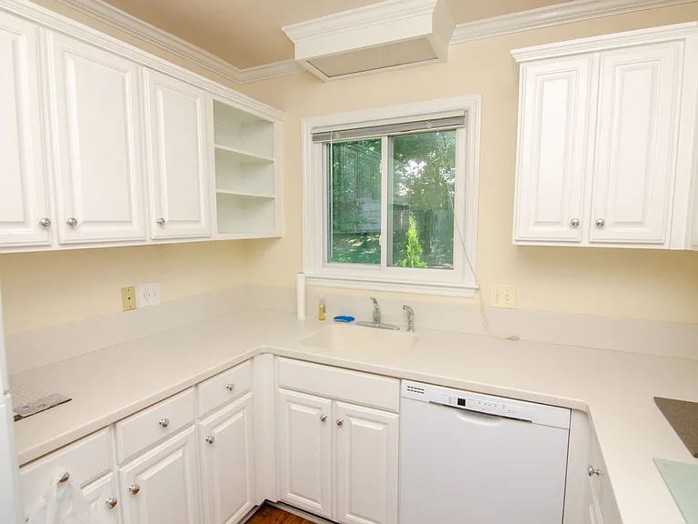 1900 Richard Jones Rd #K2 — Photo 7
