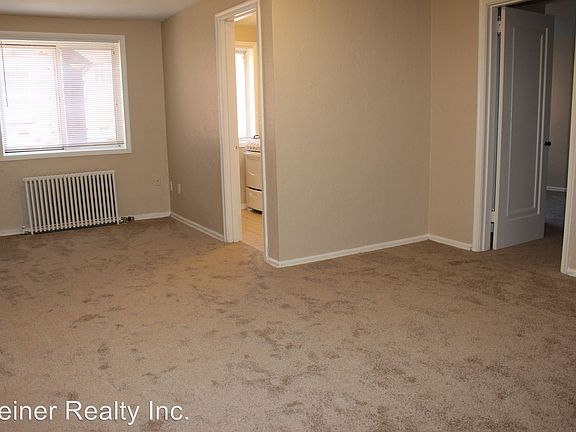 4th image of 3840 Brownsville Rd APT 106