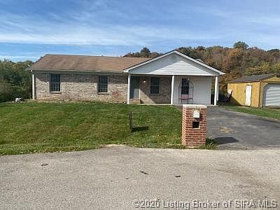 2nd image of 425 N Cress Dr