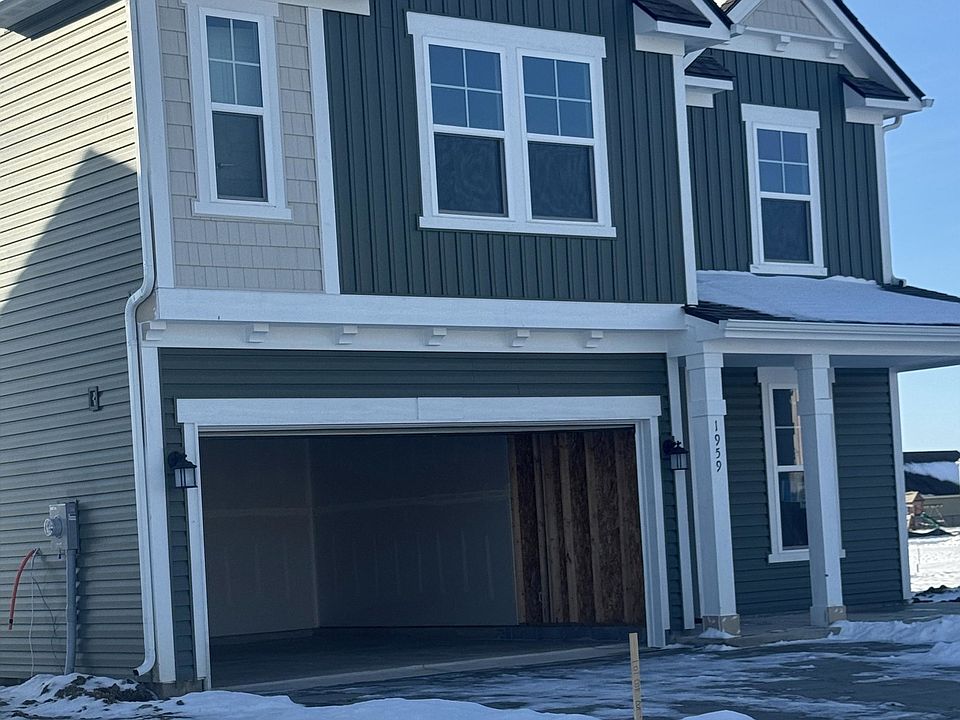2nd image of 1959 White Oak Ln