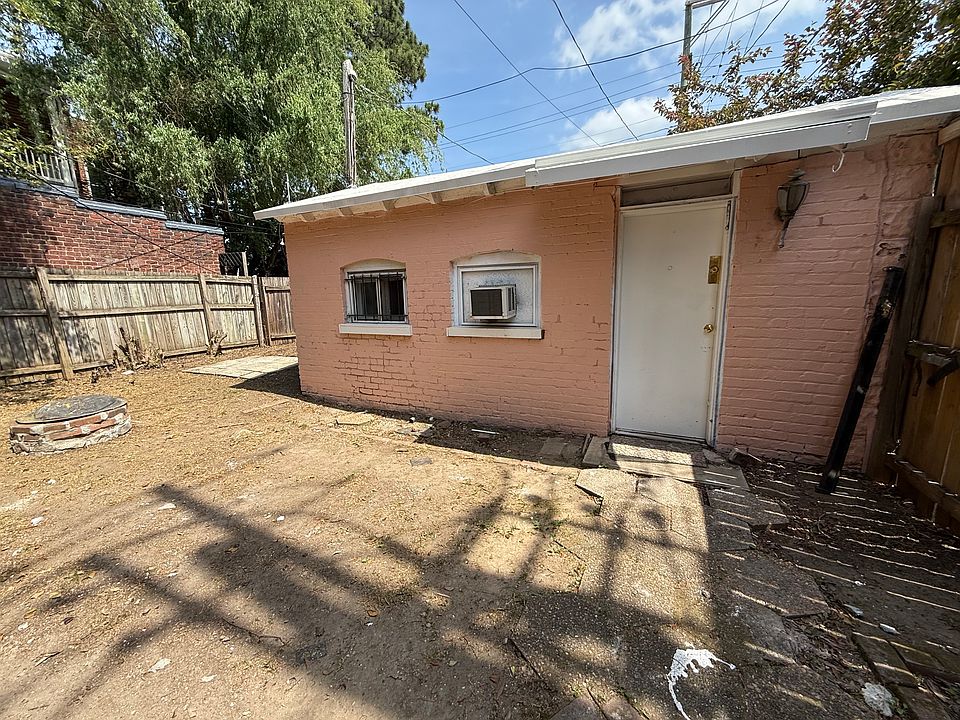 2000 W Grace St Studio Apt#6 Garden Studio