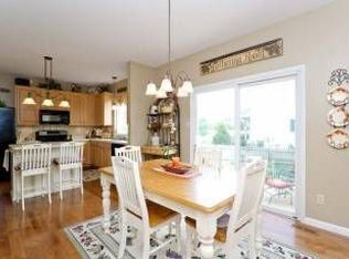 402 Copper Tree Trls, O'Fallon, MO 63368