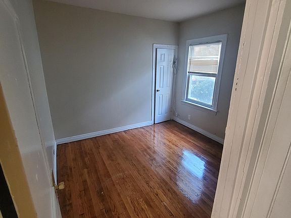 3rd image of 11625 S Stewart Ave #1