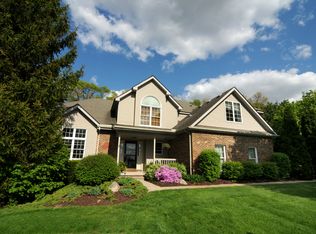 9233 Whispering Pines Dr, Saline, MI