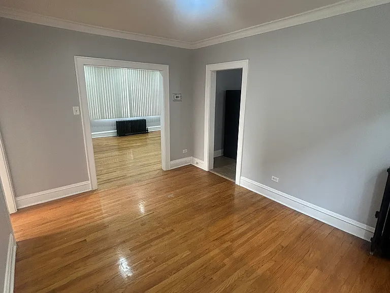 620 E 68th St #2A — Photo 2