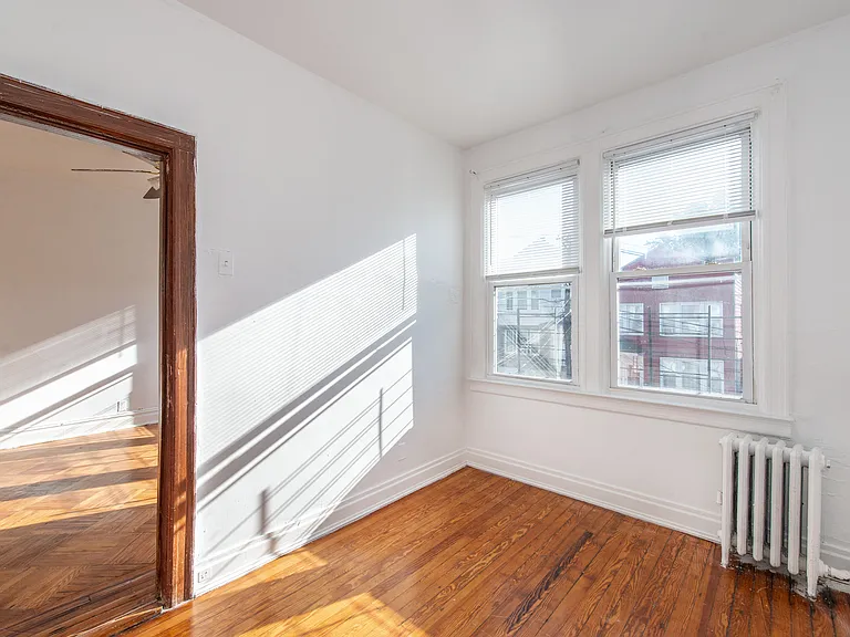46 Spruce St #2 — Photo 5