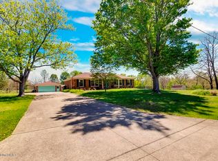 4005 Cumberland Dr, La Grange, KY 40031