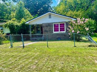 556 Dr Martin Luther King Jr Blvd, Kinston, NC 28501