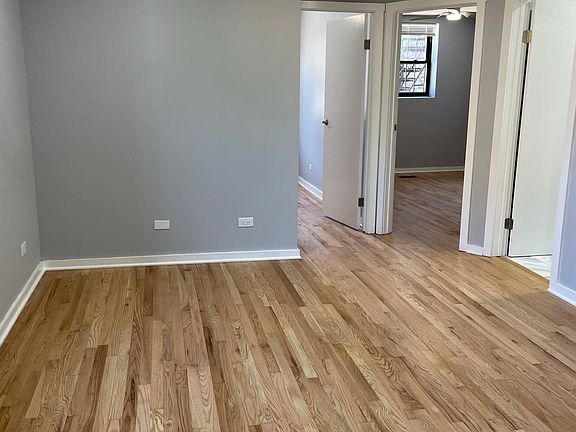 3rd image of 1119 S Western Ave #1R