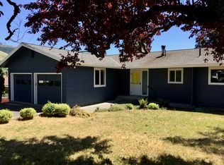 457 NE Columbia St, White Salmon, WA 98672