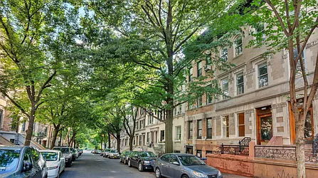 34 Hamilton Terrace in Hamilton Heights