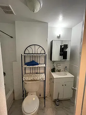 Rented by MySpaceNYC | media 2