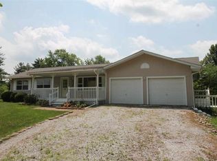 10675 E 900 N, Walkerton, IN 46574