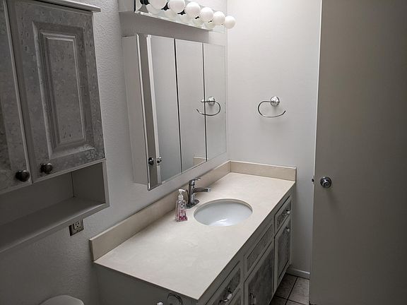 Lavatory