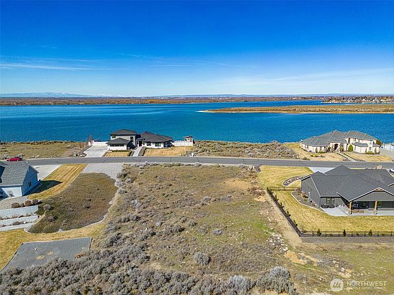 2nd image of 7382 Dune Lake Road SE