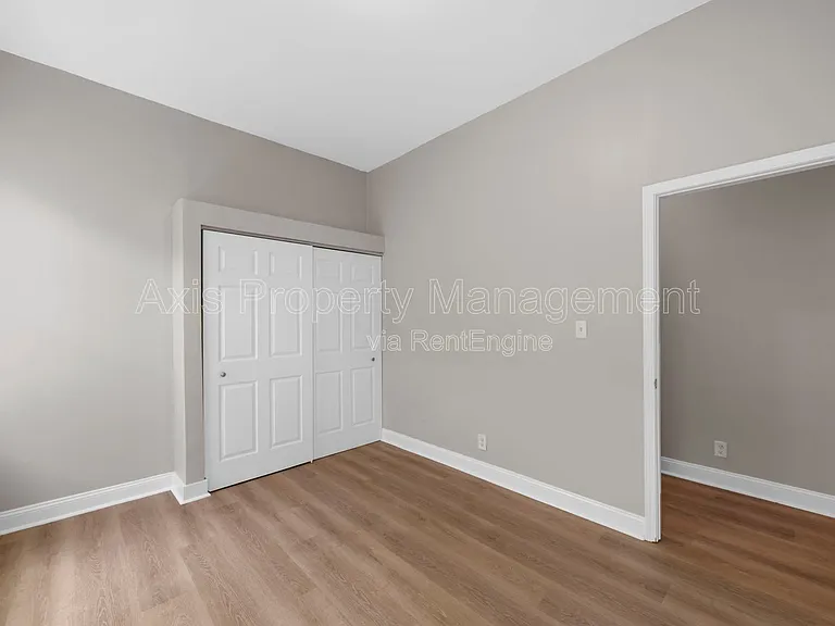 3168 Pennsylvania Ave — Photo 9
