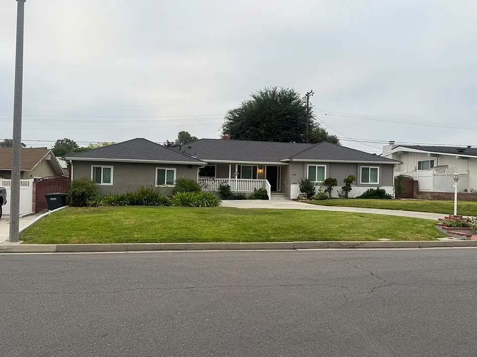 1700 El Dorado Ave