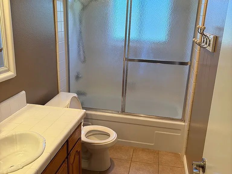 912 Purdue St — Photo 16