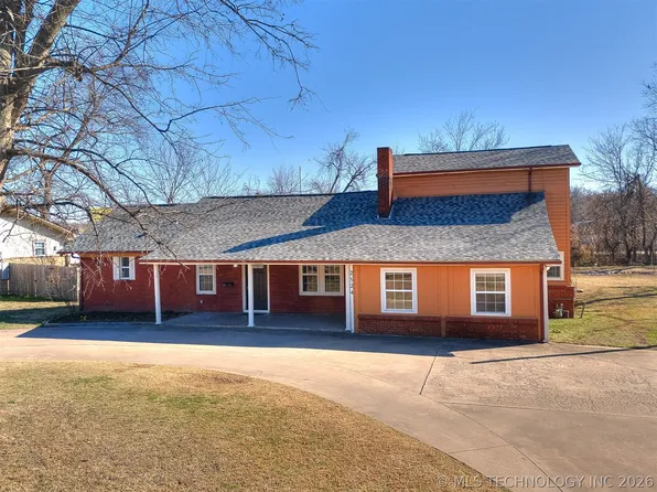 2524 W 51st St, Tulsa, OK 74107