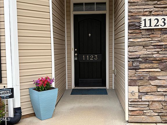2nd image of 1123 Lake Michael Way