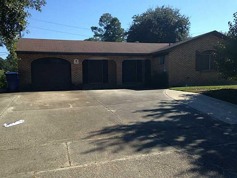 1st image of 1422 Briarwood Dr