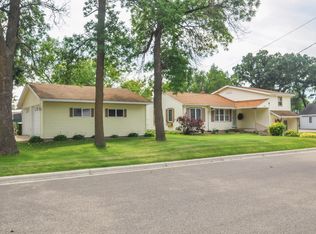 506 E Nestor St, Osakis, MN 56360
