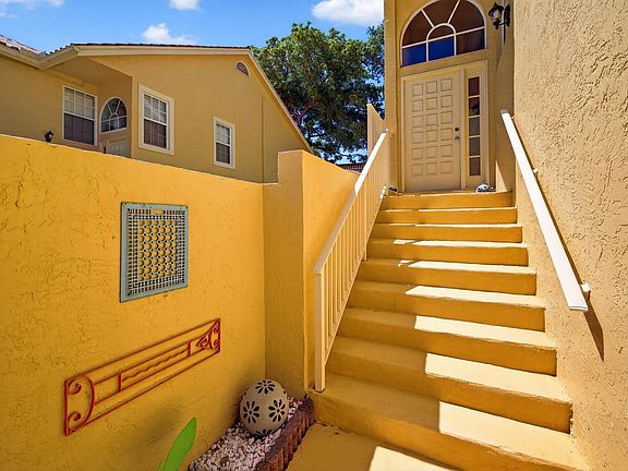 5th image of 2121 S Ocean Boulevard #506