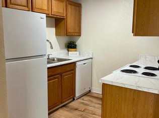 632 N Tweedt St #101, Kennewick, WA 99336