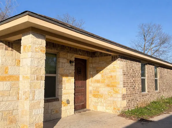 1403 Strickland St, Waco, TX 76705