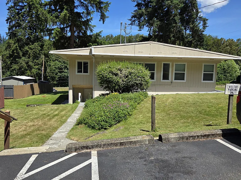 16405 Maple Valley Hwy #A1 — Photo 2