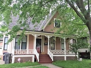 372 North St #2, Elgin, IL 60120