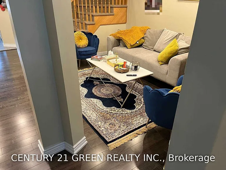 181 Manley Ln #UPPER — Photo 11