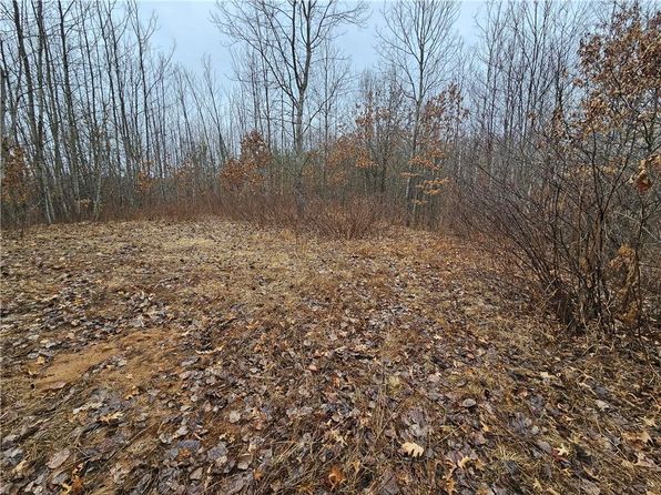 000 Oak Road Road, Shell Lake, WI 54871