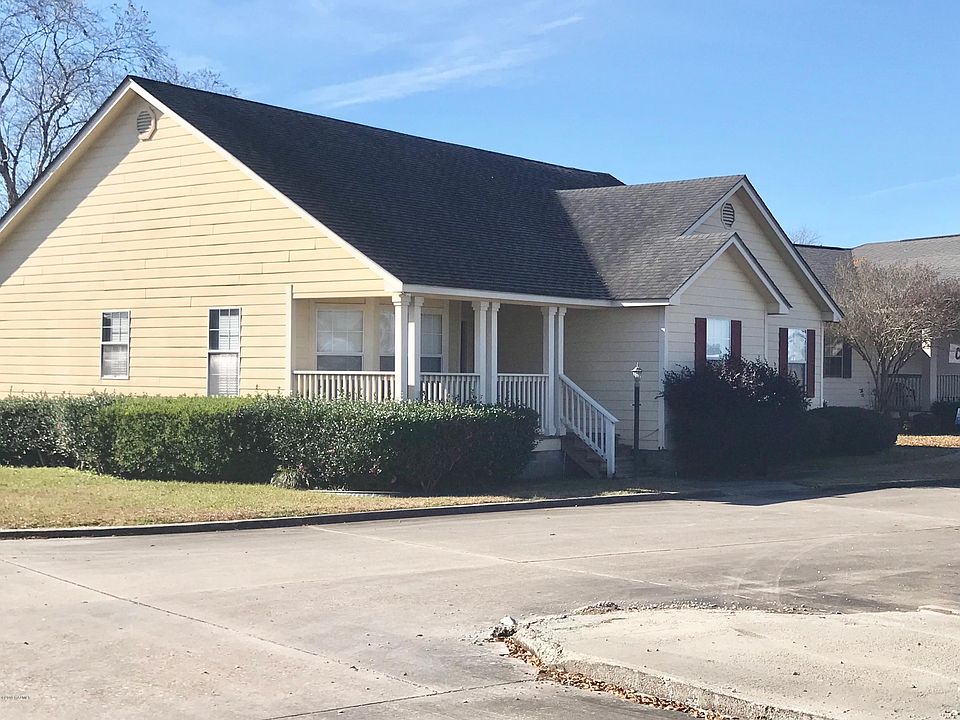 1st image of 3423 NW Evangeline Trwy