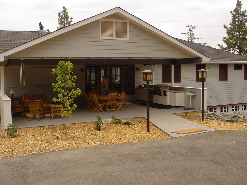 2nd image of 23520 State Highway 243