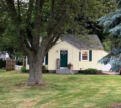 2nd image of 170 Cambridge Ave