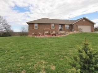 73 Dawnelle Dr, Galena, MO 65656