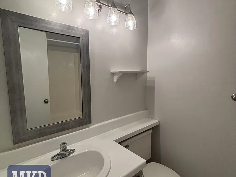 2527 Gatehouse Ln — Photo 26