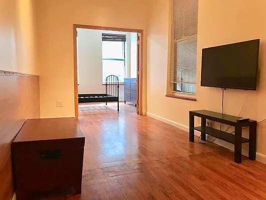 Rented by Keller Williams NYC | media 29