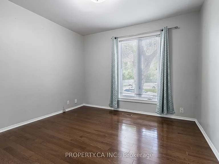 285 Bartlett Ave #MAIN — Photo 6