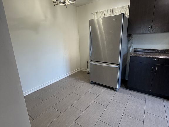 5th image of 36642 Park Place Dr