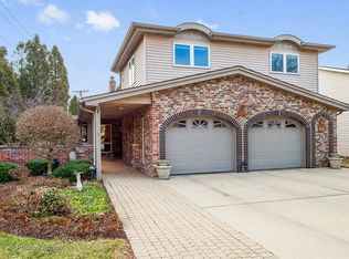 400 E Yorkfield Ave, Elmhurst, IL