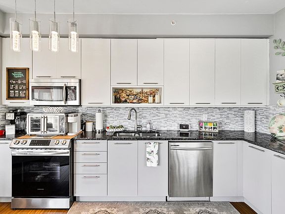 4th image of 1030 Talasa Way #2413