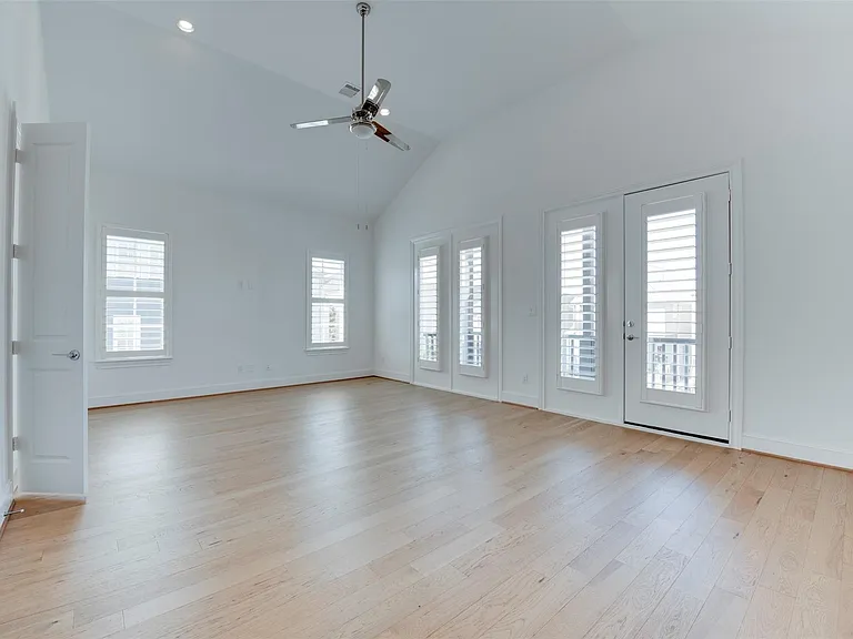 8736 Oak Kolbe Ln — Photo 23