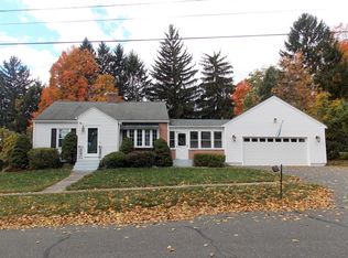 14 Bunker Hl, South Hadley, MA 01075