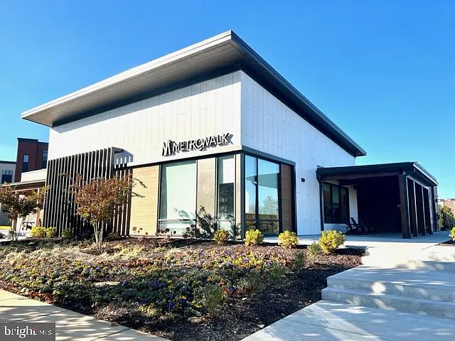 43513 Madison Springs Ter — Photo 28