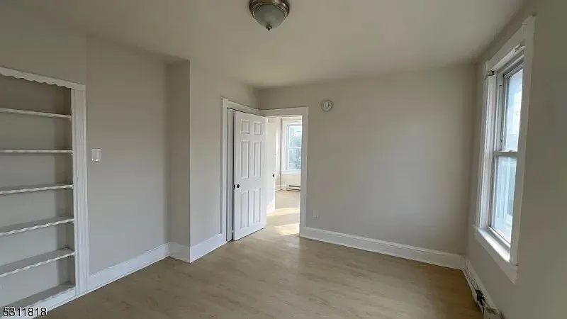3 bed, 1500 sqft, $2,000 — Photo 4